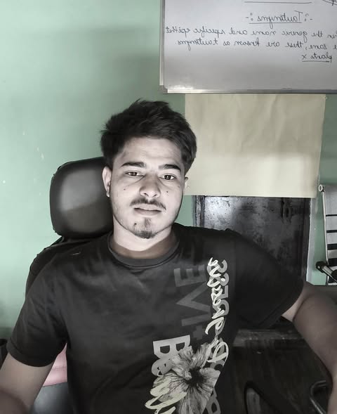 Shlok Dubey - Founder of Padhaixpress